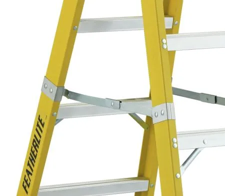 Ladder - Featherlite Series 6600 3′ Extra Heavy Duty Fiberglass Step Ladder, 6603