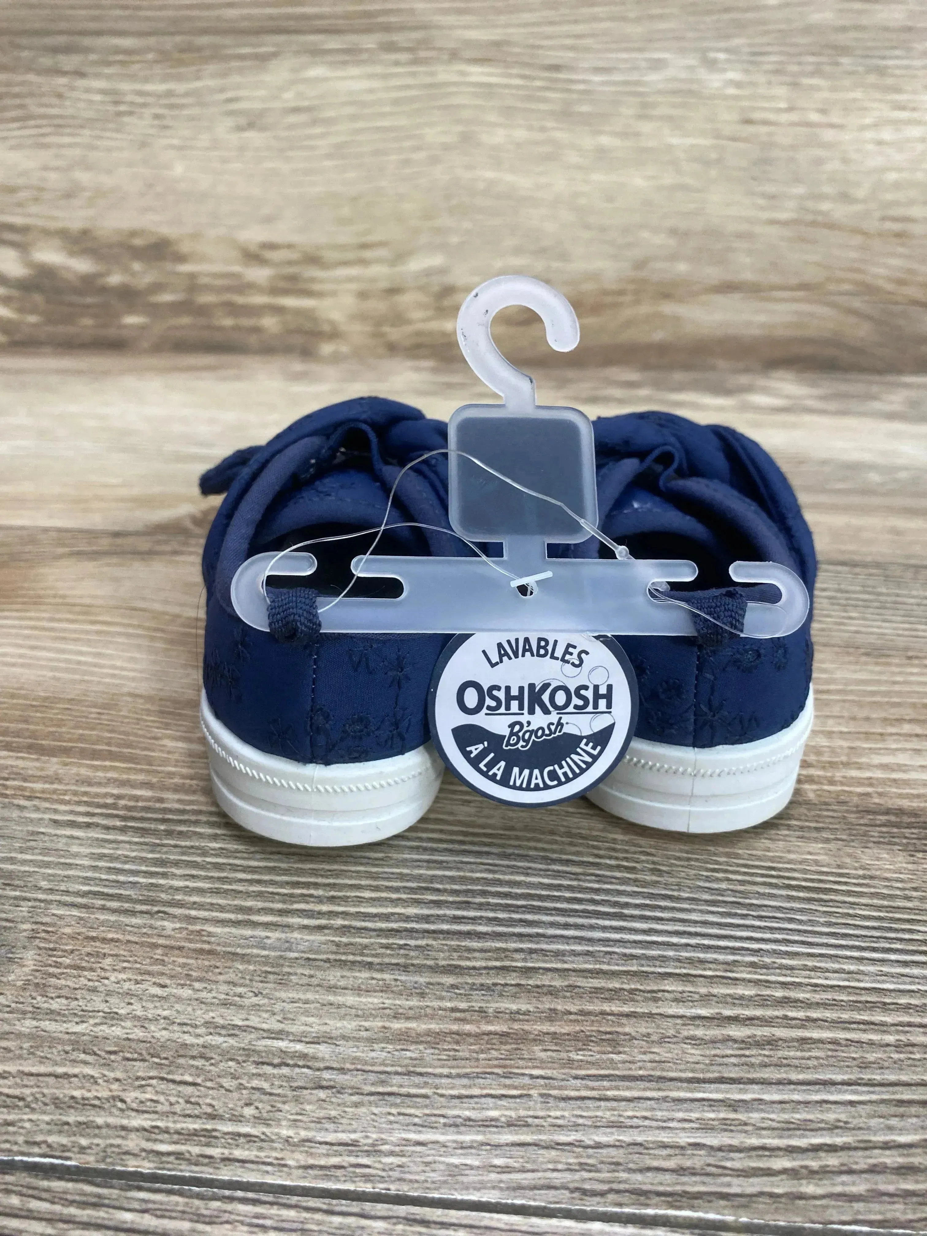 NEW OshKosh B'Gosh Girls' Hilda Sneaker Navy Sz 4c